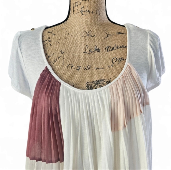 Anthropologie One SeptemberPleated Women's Top in White and Pink, Size M - Picture 2 of 6
